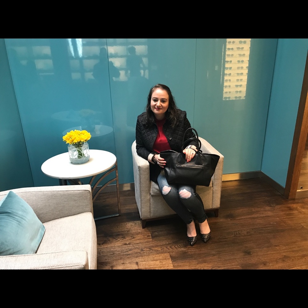 Meet your Posher, Karina